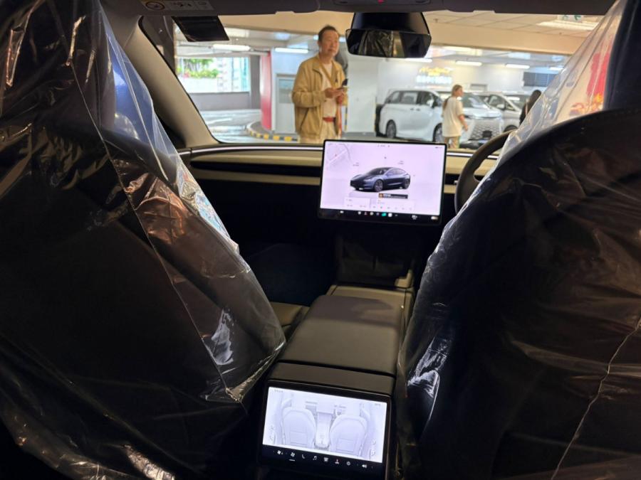 2026 Model 3 RWD - Image 4